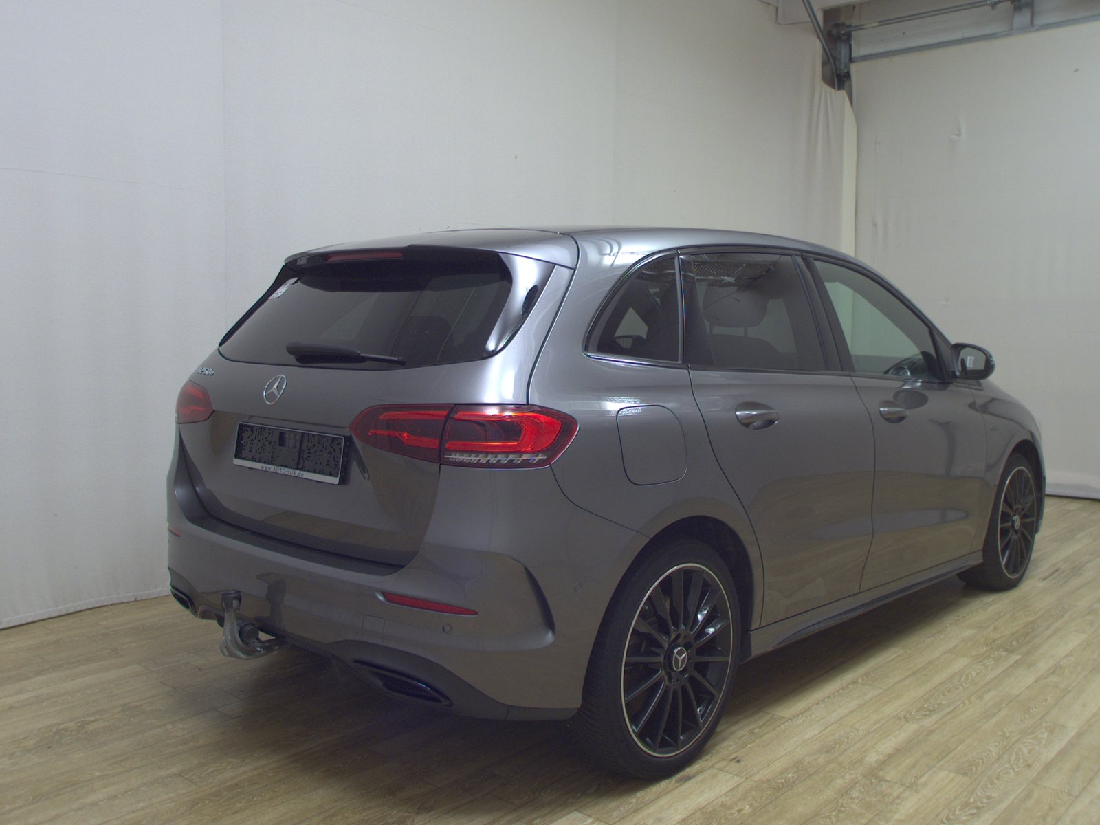 Mercedes-Benz B 250 e AMG-Line AHK RFK 4
