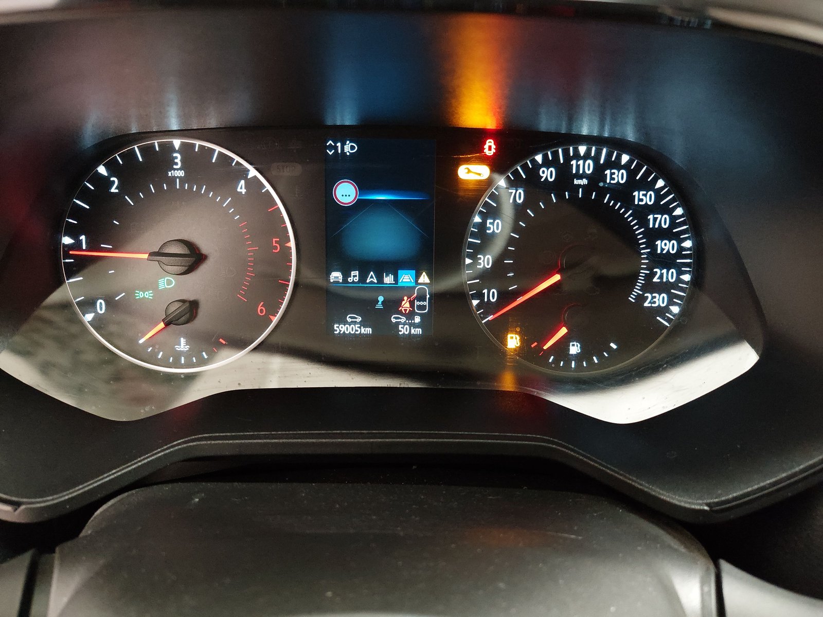 Renault Clio 1.5 BLUE dCi Business Ed. NAVI LED SHZ PDC BT 17