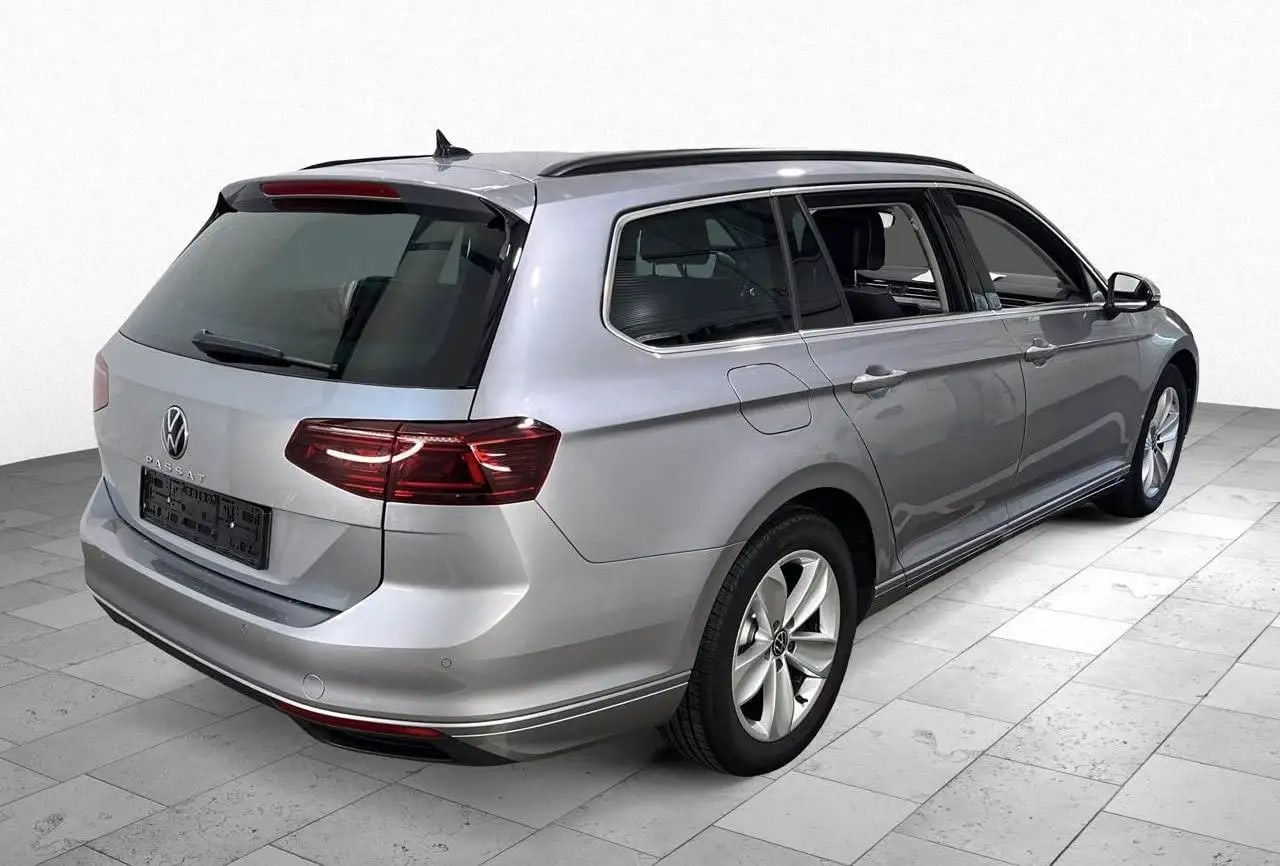 Volkswagen Passat Business Kamera*ACC*Massag**LM*IQLight 4