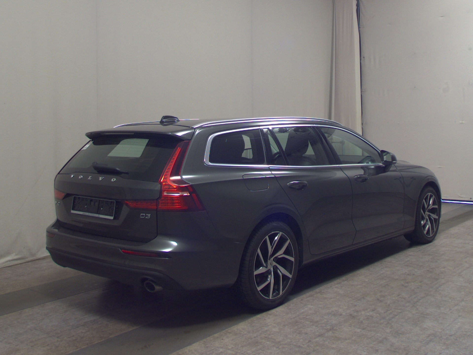 Volvo V60 D3 Momentum Pro T-Leder Navi LED RFK BLIS 4