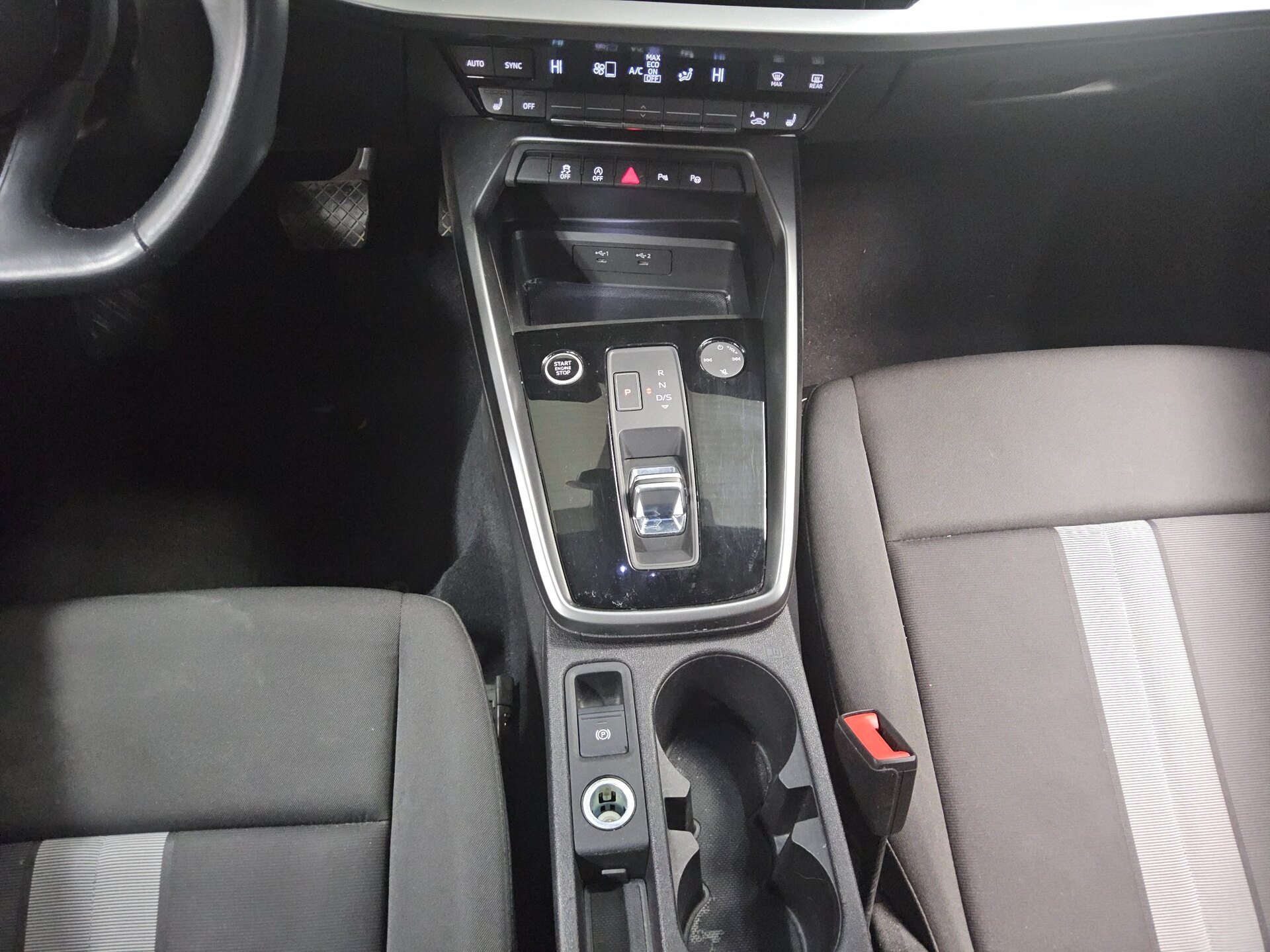 Audi A3 Sportback 30 TFSI advanced Navi LED vc RFK 6