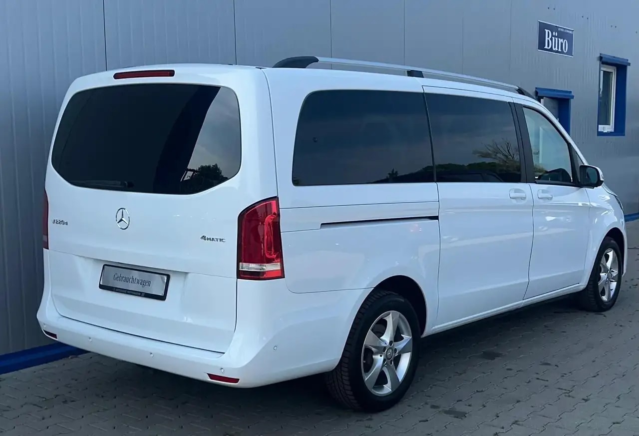 Mercedes-Benz V 220 V220 d LANG 4M 9G WEBASTO NAVI MBUX AHK 8-SITZER 9