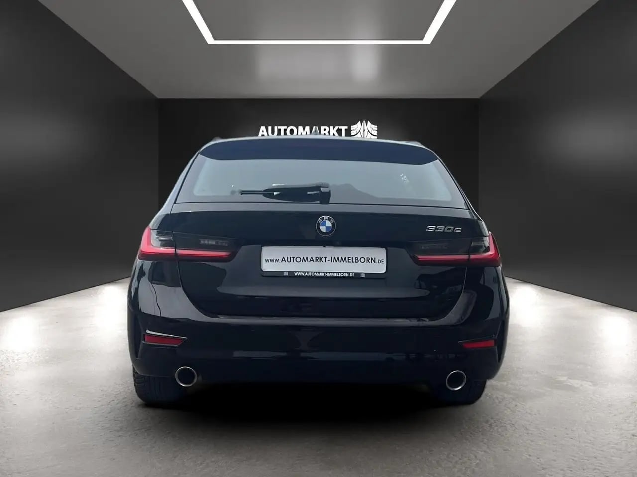 BMW 330 e Kamera*LED*Leder*Spur*LiveCockpi*H&K*Memor 8