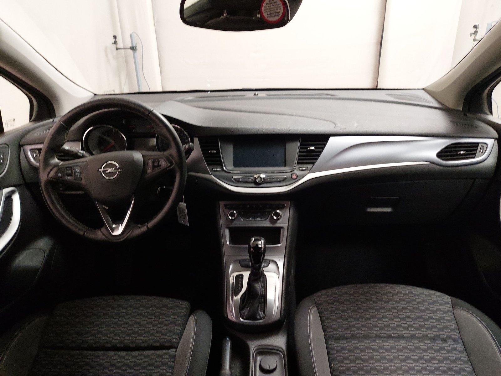 Opel Astra 1.5 D Edition -Motorschaden- 16