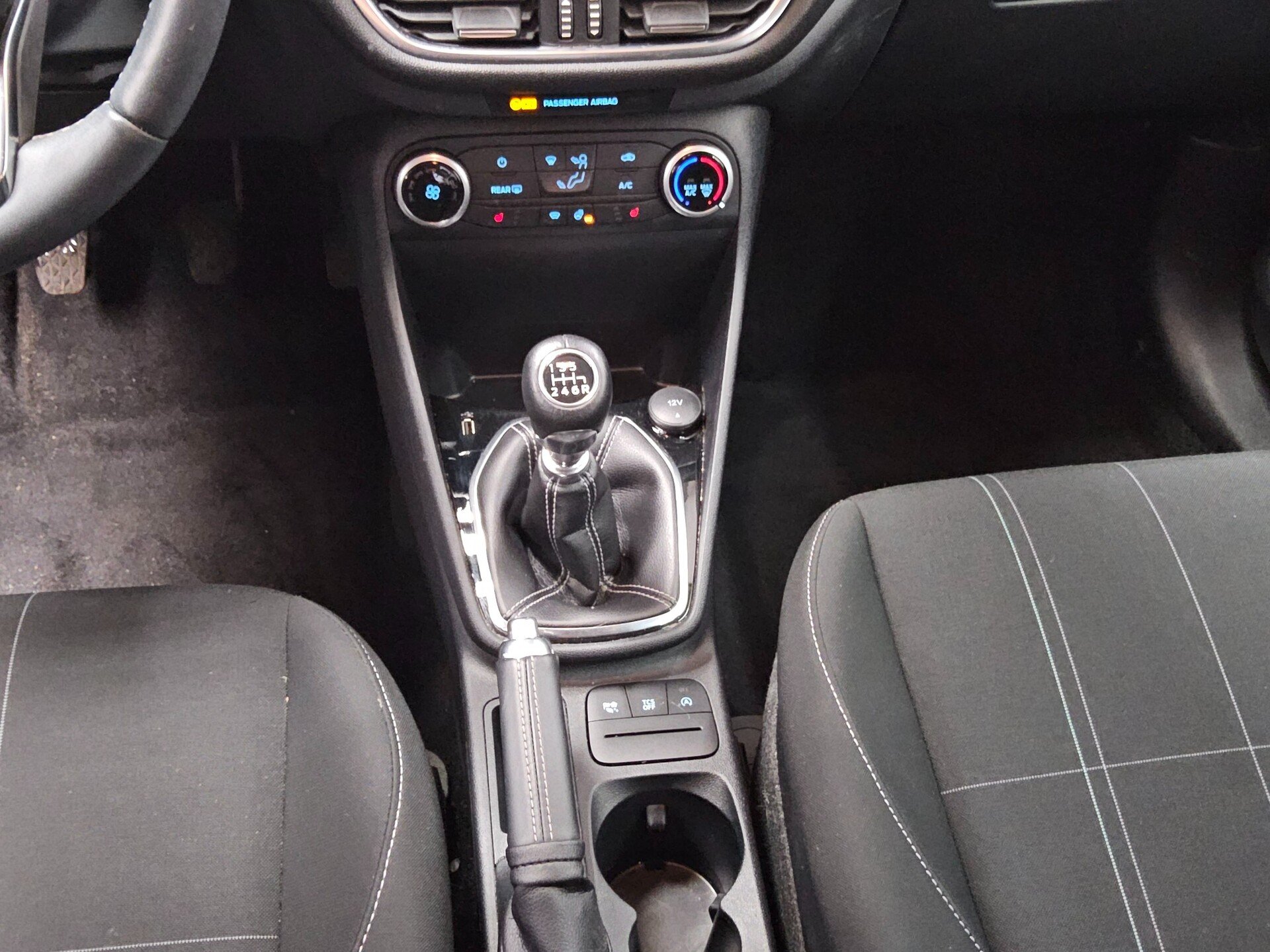 Ford Fiesta 1.5 TDCi 6