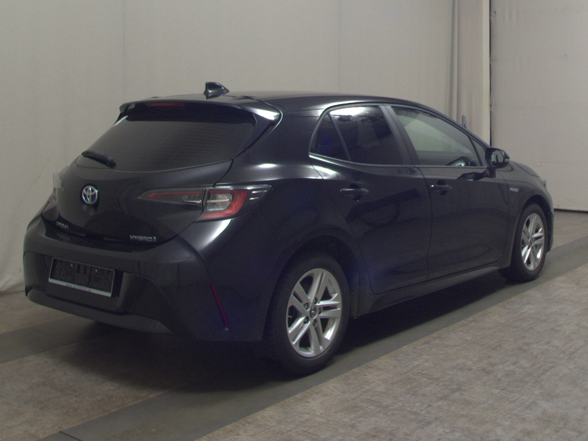 Toyota Corolla 1.8 Hybrid Navi LED RfK BT 4