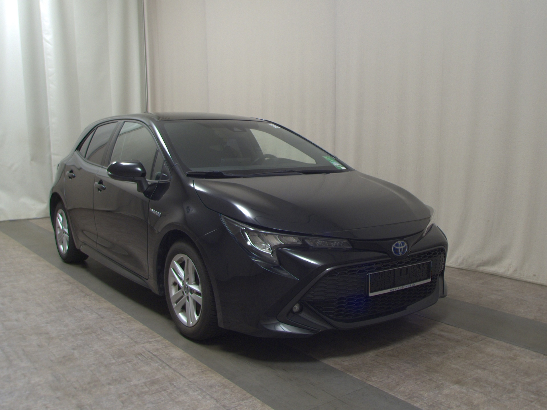 Toyota Corolla 1.8 Hybrid Navi LED RfK BT 3