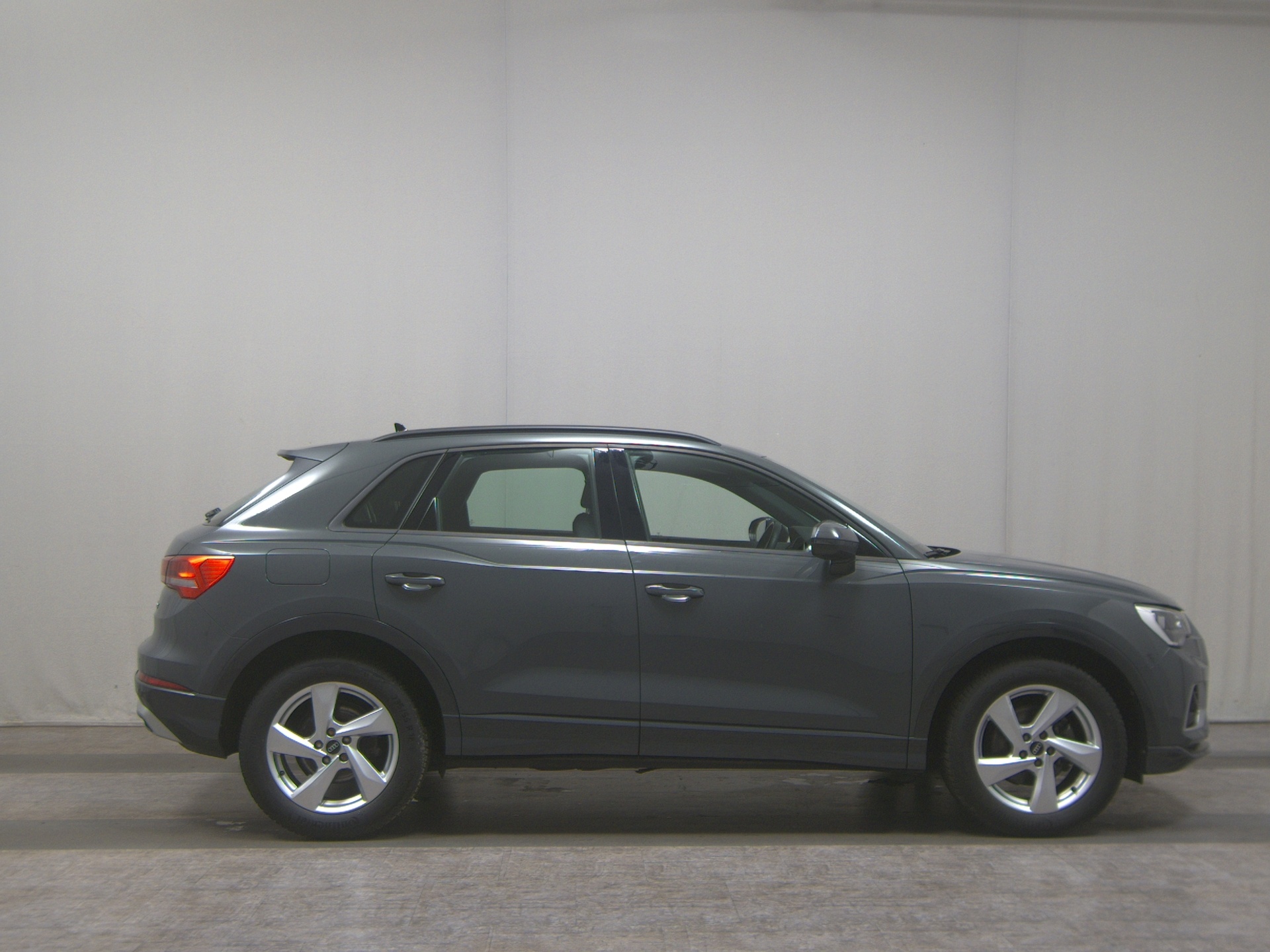 Audi Q3 35 TDI advanced Leder Navi+ LED vc RFK Sound