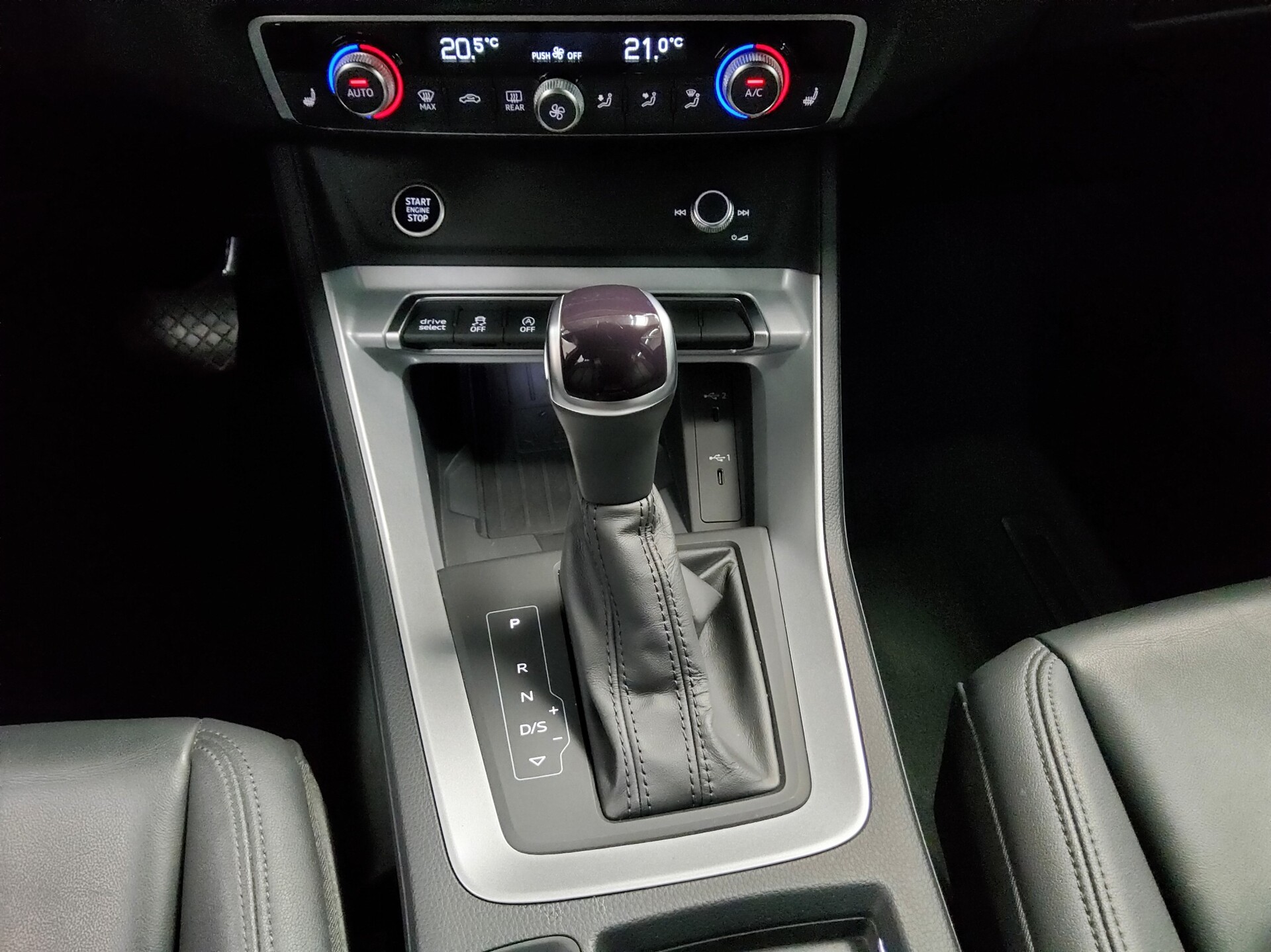 Audi Q3 35 TDI advanced Leder Navi+ LED vc RFK Sound 6