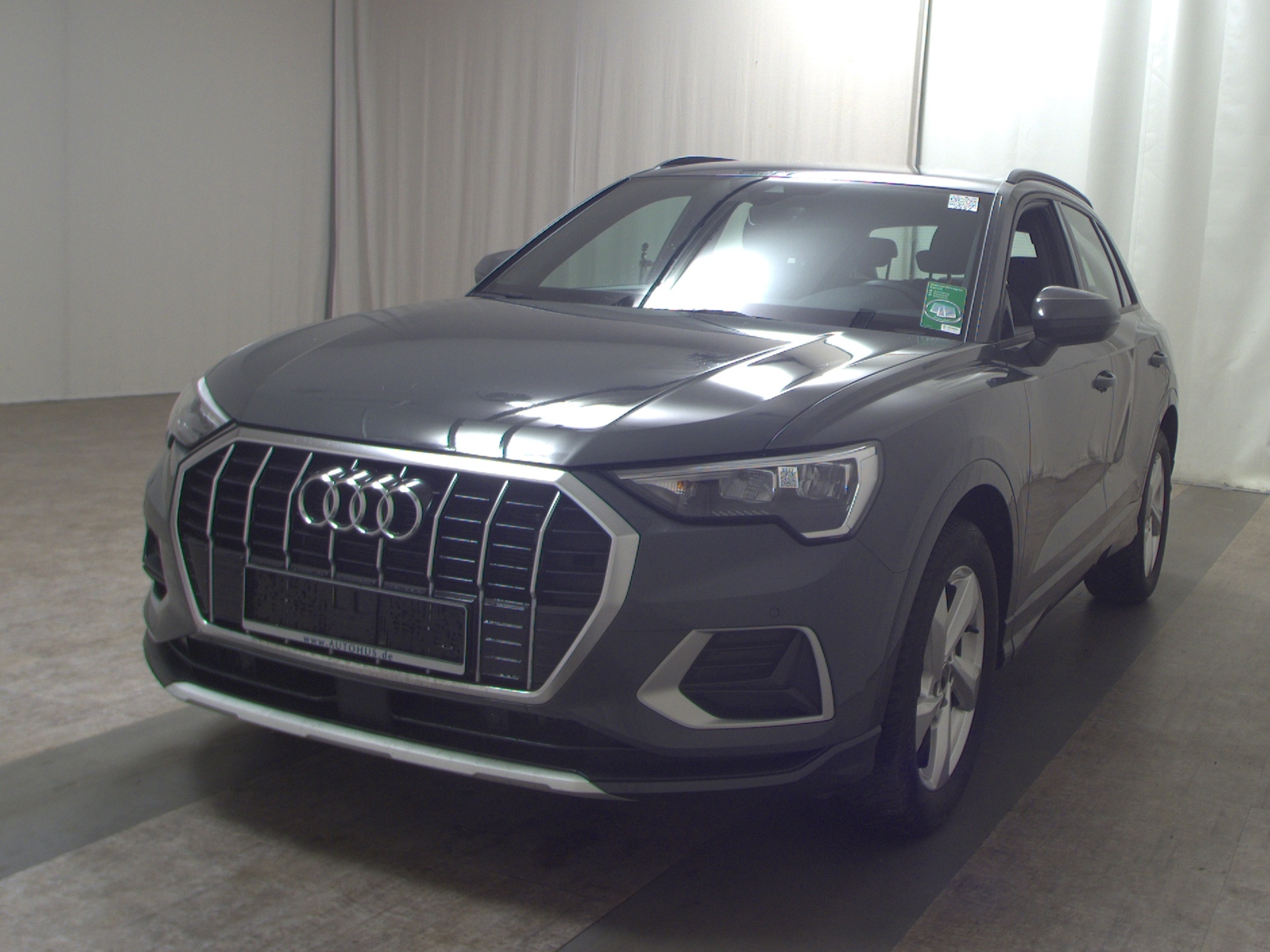 Audi Q3 35 TDI advanced Leder Navi+ LED vc RFK Sound 2
