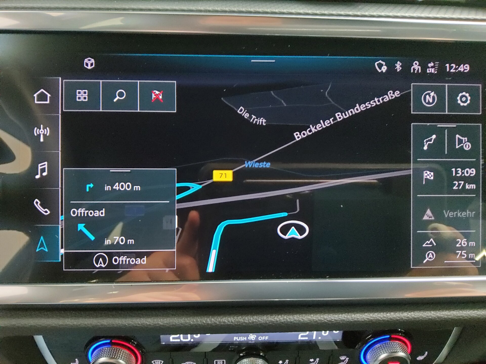 Audi Q3 35 TDI advanced Leder Navi+ LED vc RFK Sound 7