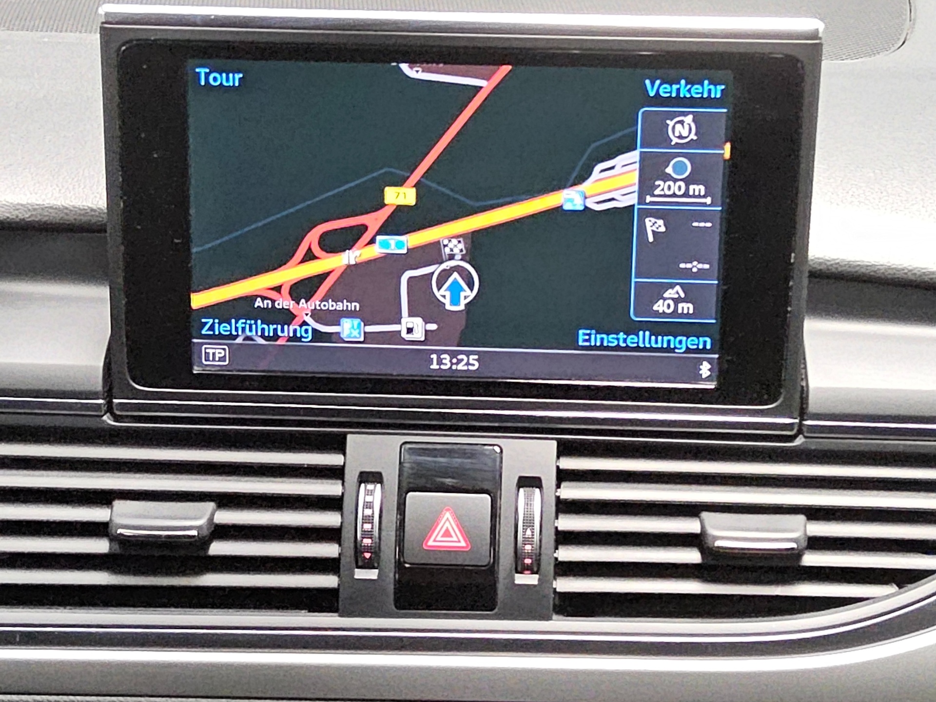 Audi A6 Avant 2.0 TDI ultra Navi+ LED AHK RfK Sports. 7