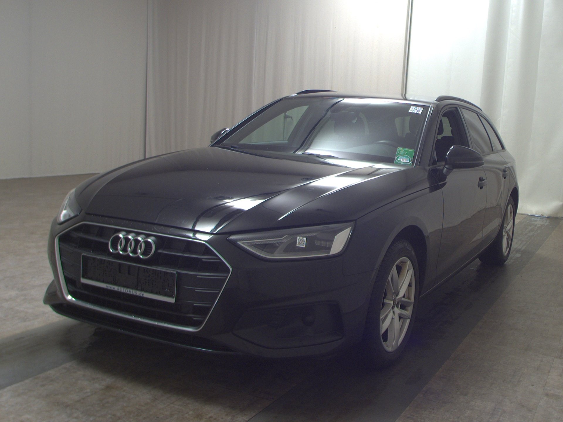 Audi A4 Avant 35 TDI Navi LED Virtual Sound 2