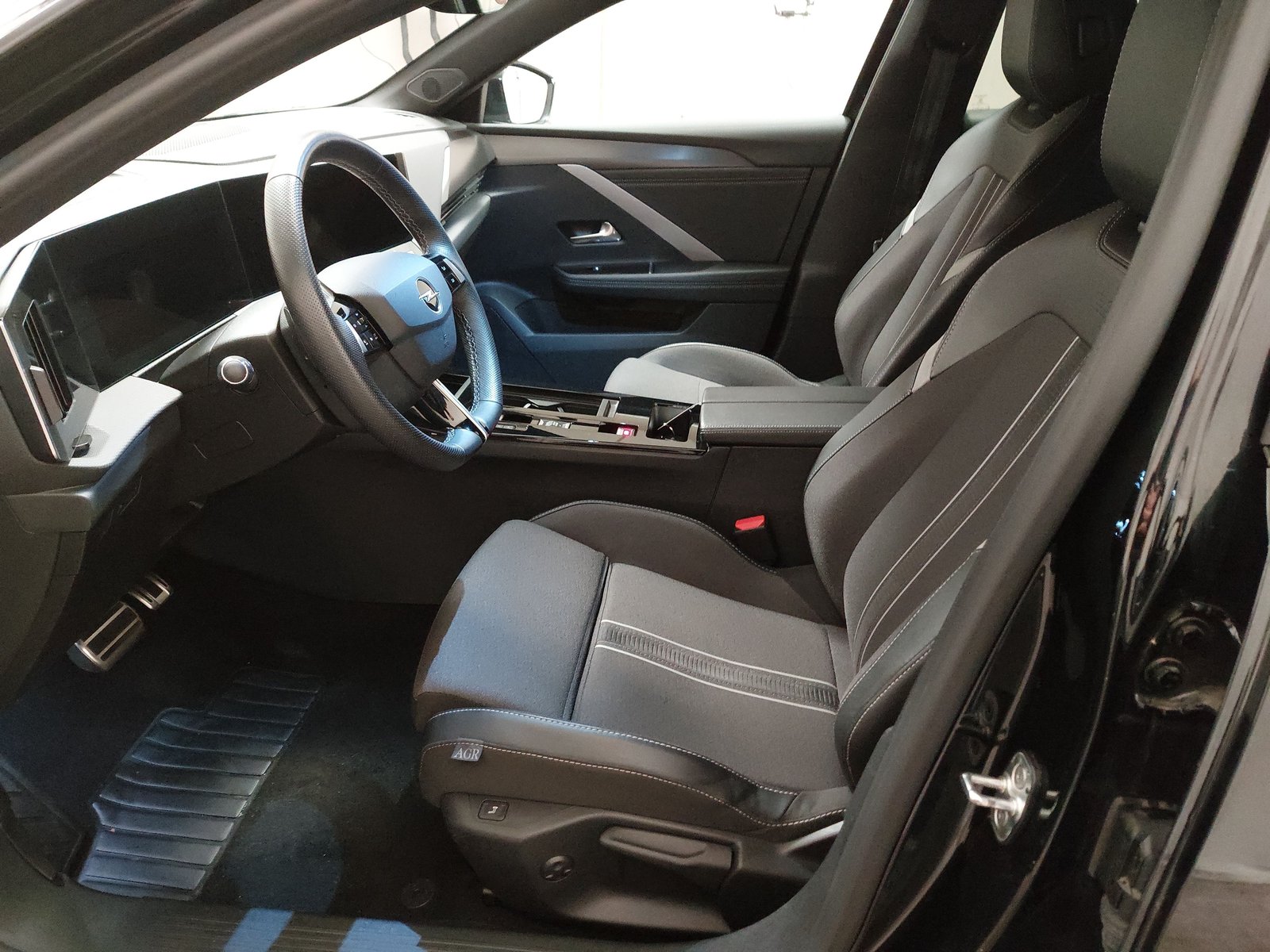 Opel Astra ST 1.2 Turbo GS Line Navi LED Pano Hud 360° 6