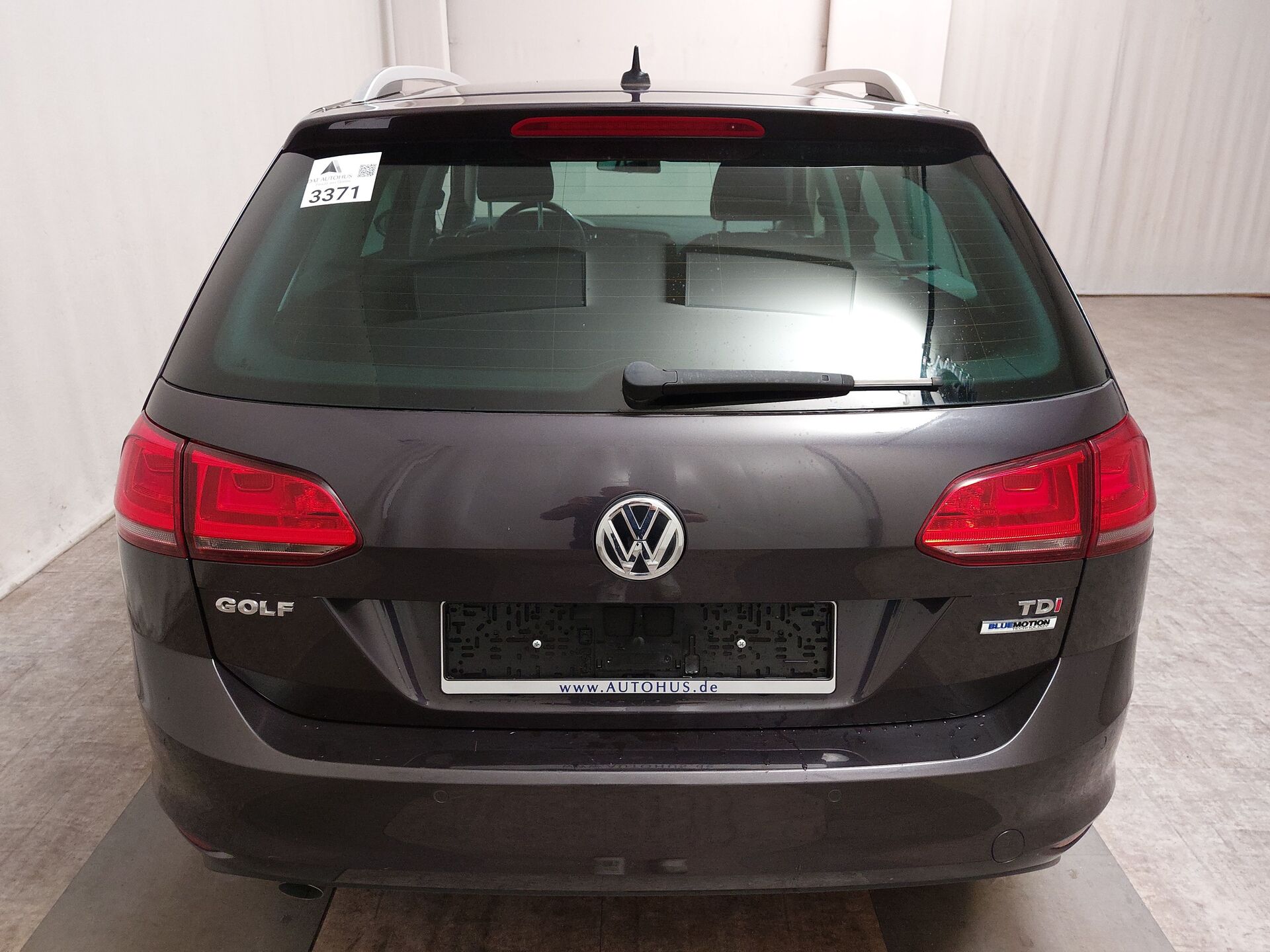 Volkswagen Golf-7 Var. 1.6 TDI Allstar Navi PDC SHZ 6