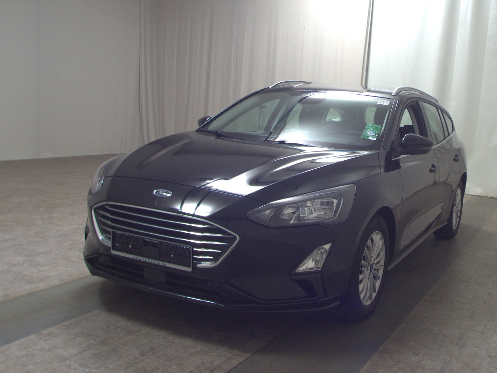 Ford Focus Turnier 1.0 EB Titanium Navi LED RFK PDC 2