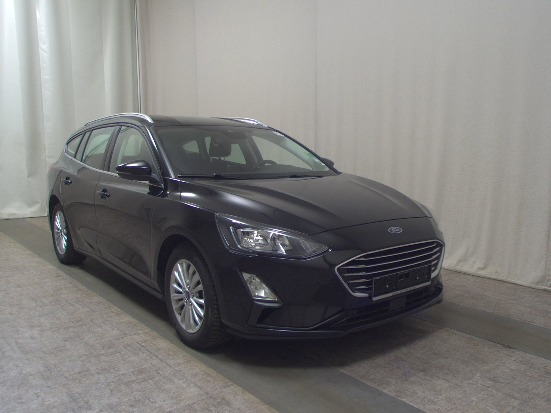Ford Focus Turnier 1.0 EB Titanium Navi LED RFK PDC 3
