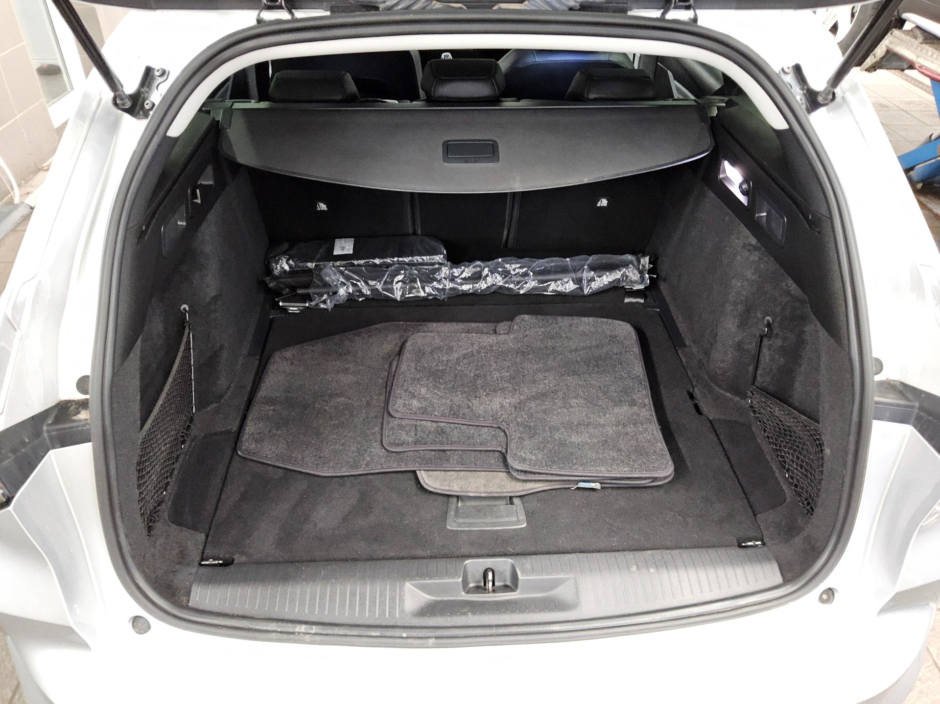 Opel Astra ST 1.5 D Elegance LED RfK T-Leder 12