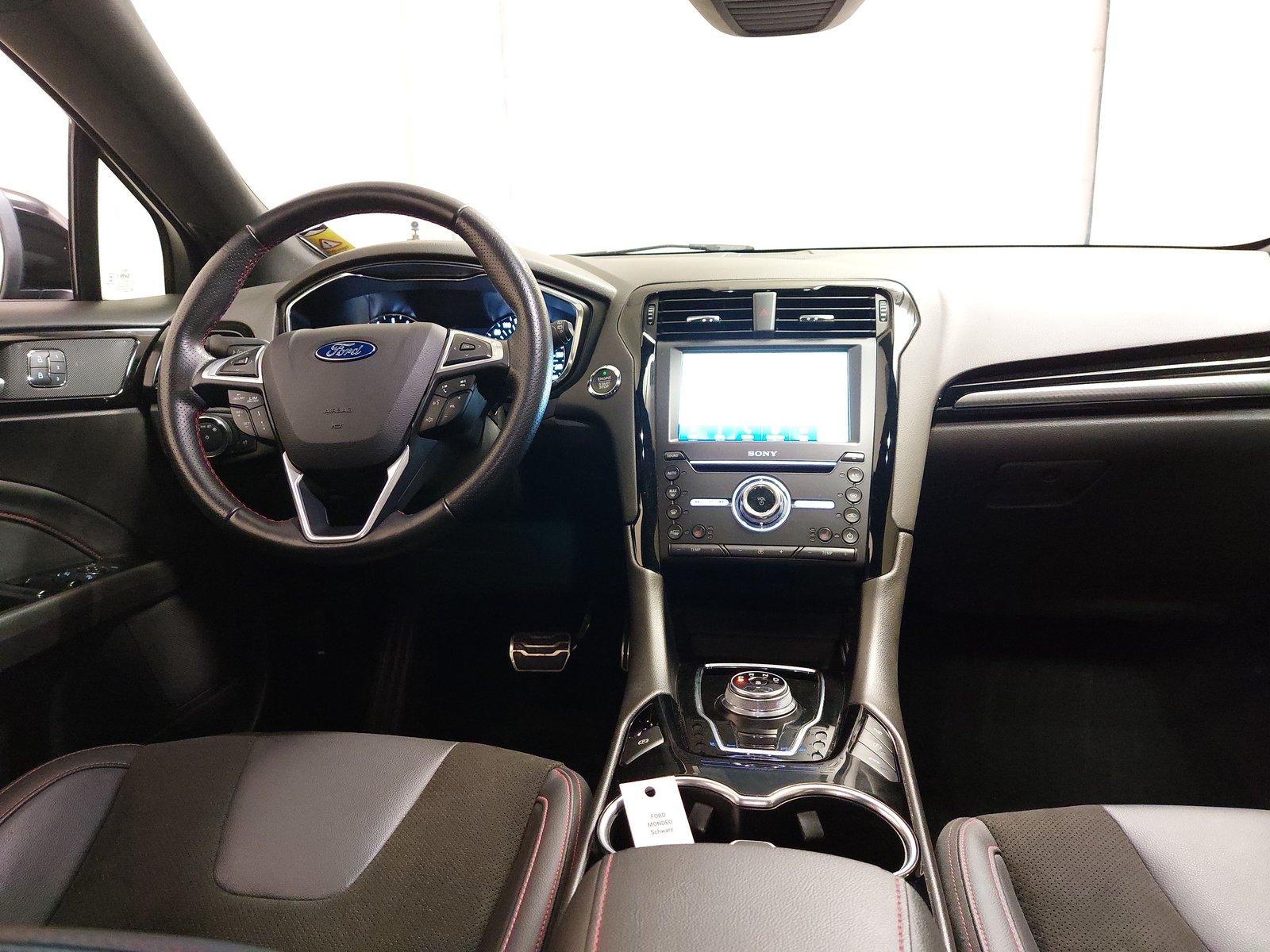 Ford Mondeo Turnier 2.0 EB ST-Line T-Leder Navi LED 18
