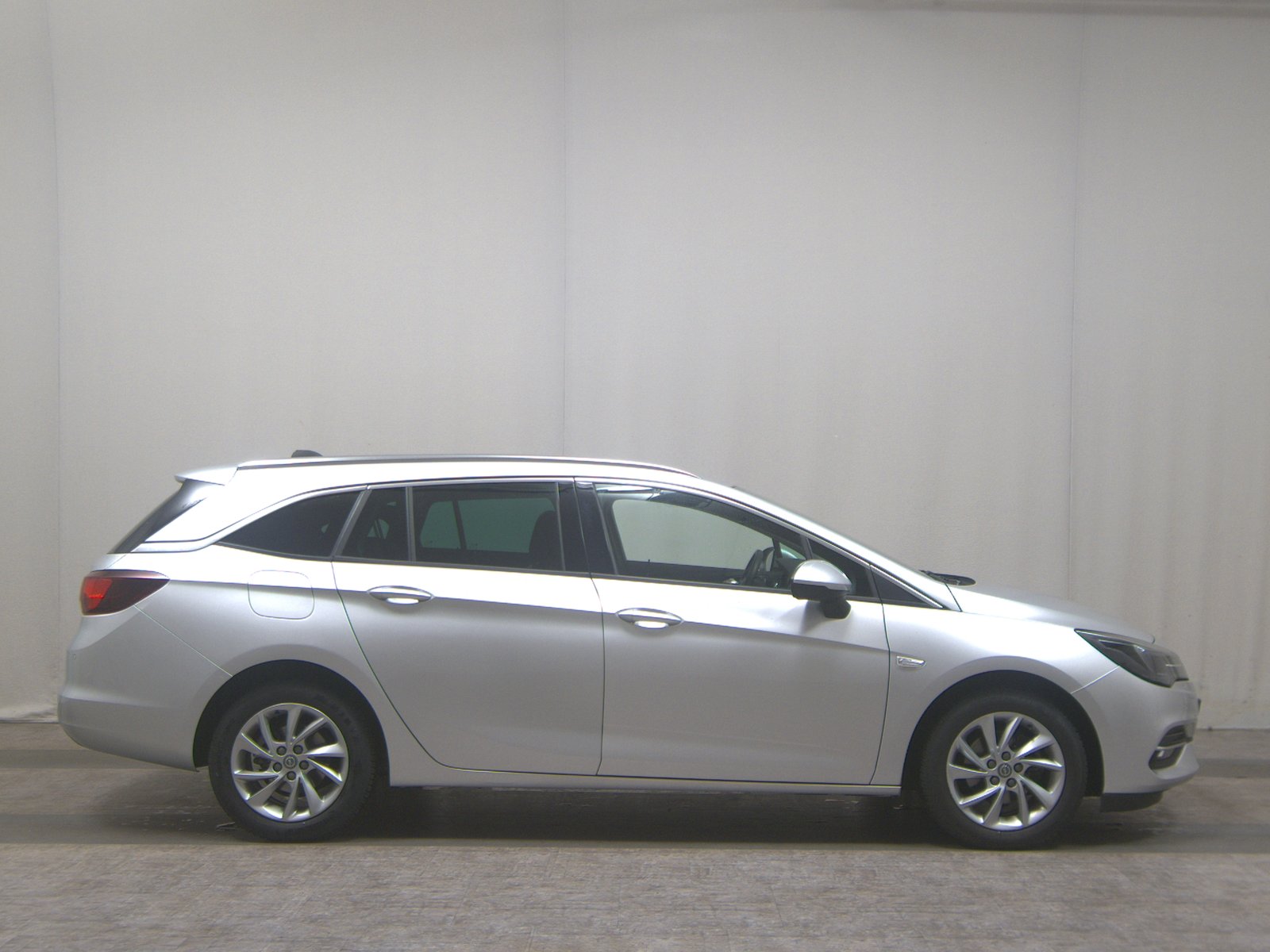 Opel Astra ST 1.5 D Elegance Navi LED Shz T-Leder RFK