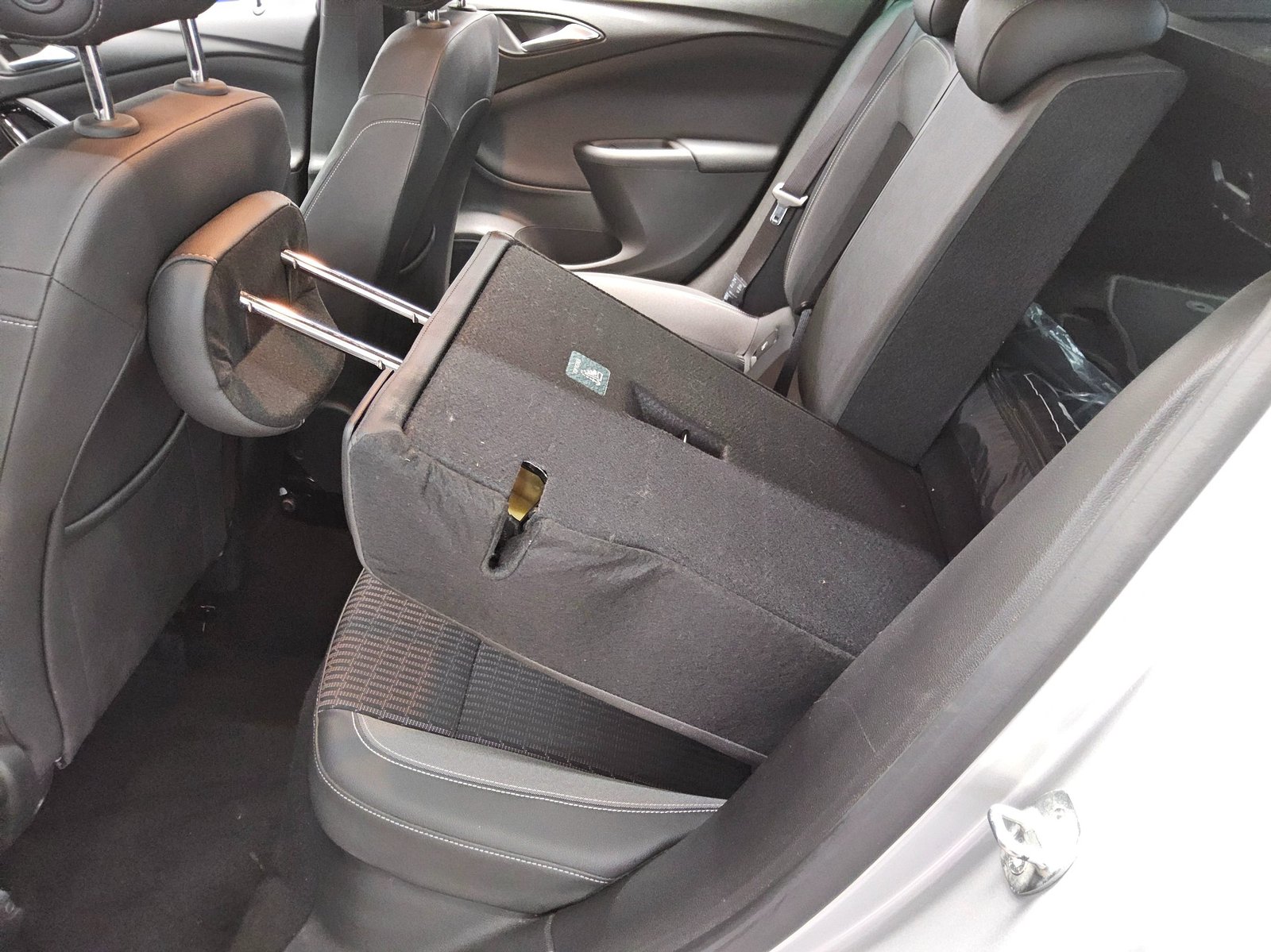Opel Astra ST 1.5 D Elegance Navi LED Shz T-Leder RFK 12