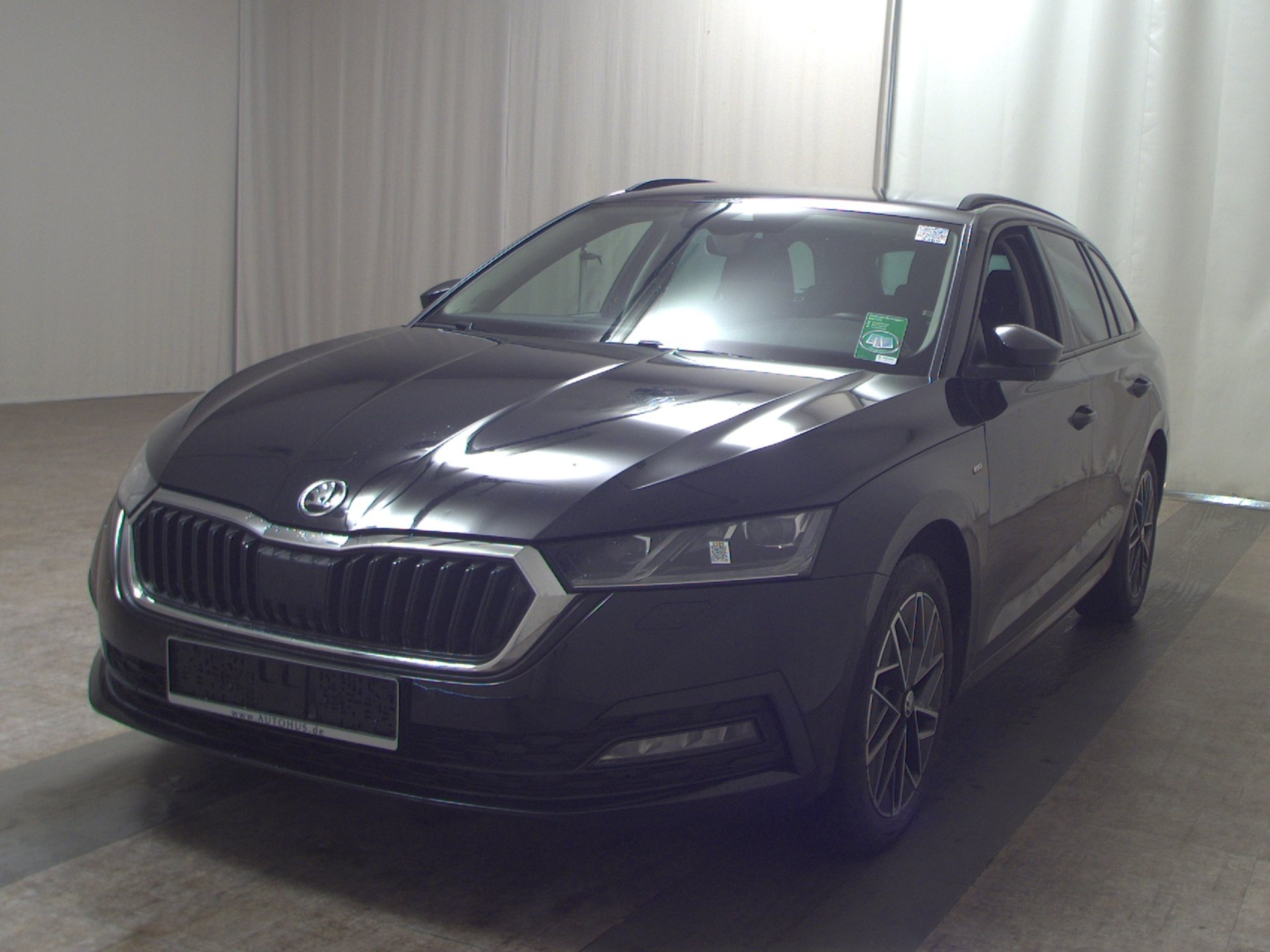 Skoda Octavia Kombi 2.0 TDI Clever Matrix Navi vc RFK 2