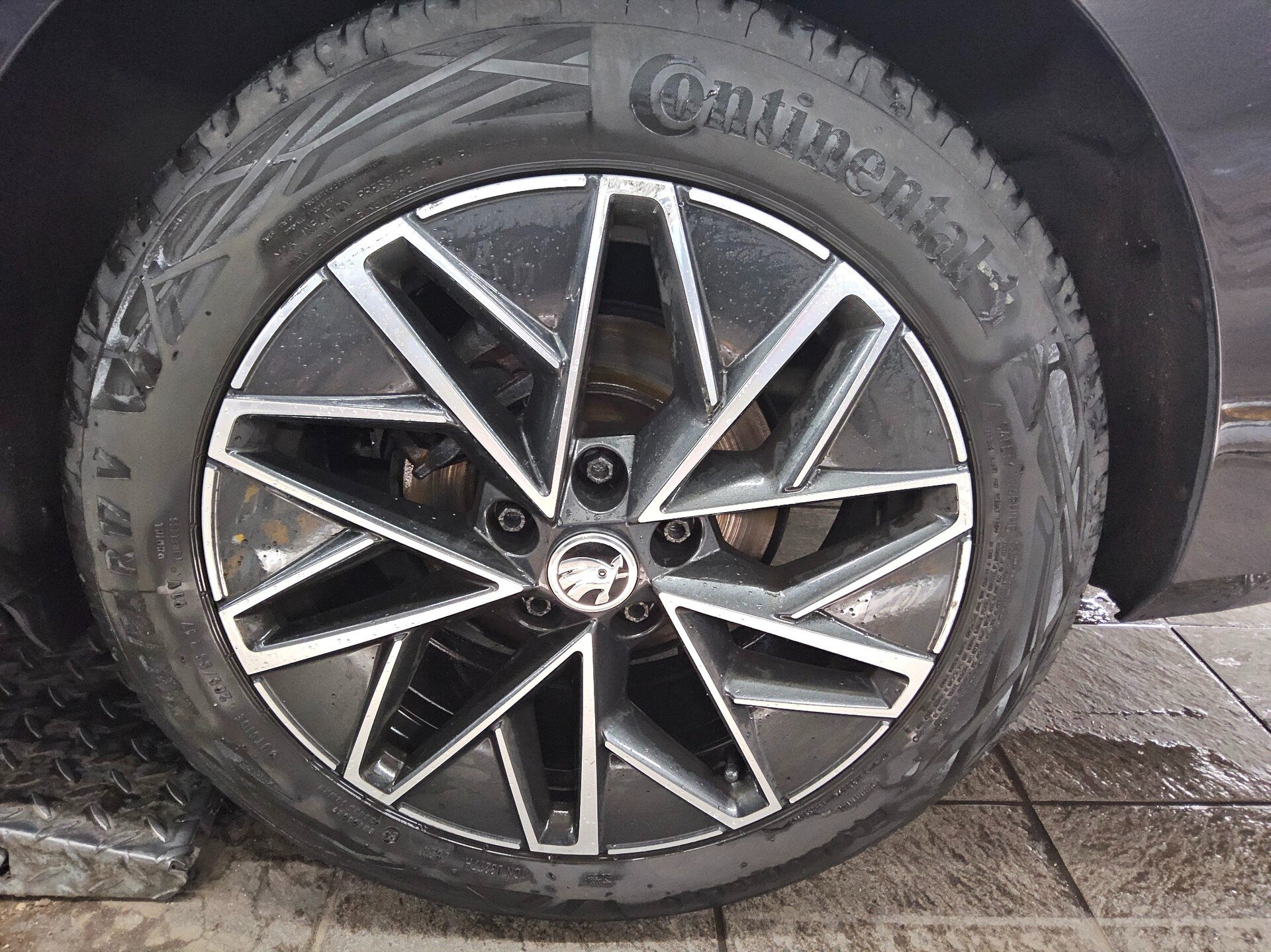 Skoda Octavia Kombi 2.0 TDI Clever Matrix Navi vc RFK 11