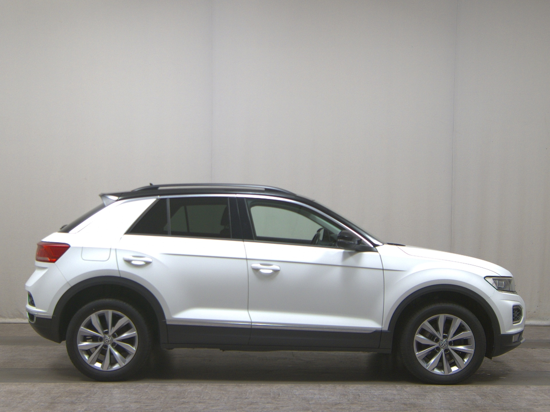 Volkswagen T-Roc 2.0 TDI Style Navi LED AHK PDC ACC