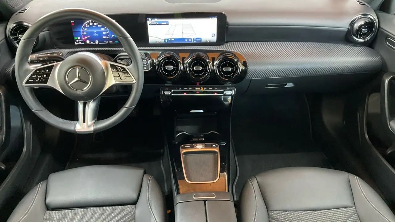 Mercedes-Benz A 200 Kamera*LED*NaviTouch*DigTacho*DAB*1Hand 7