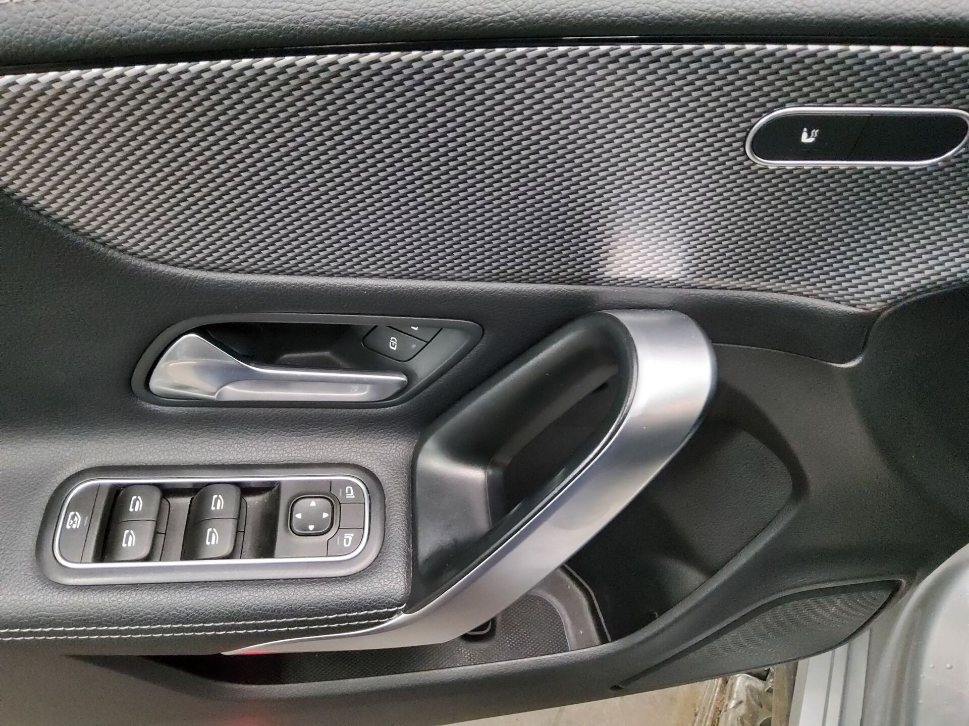 Mercedes-Benz CLA 200 SB d Progressive T-Leder Navi LED Pano 10