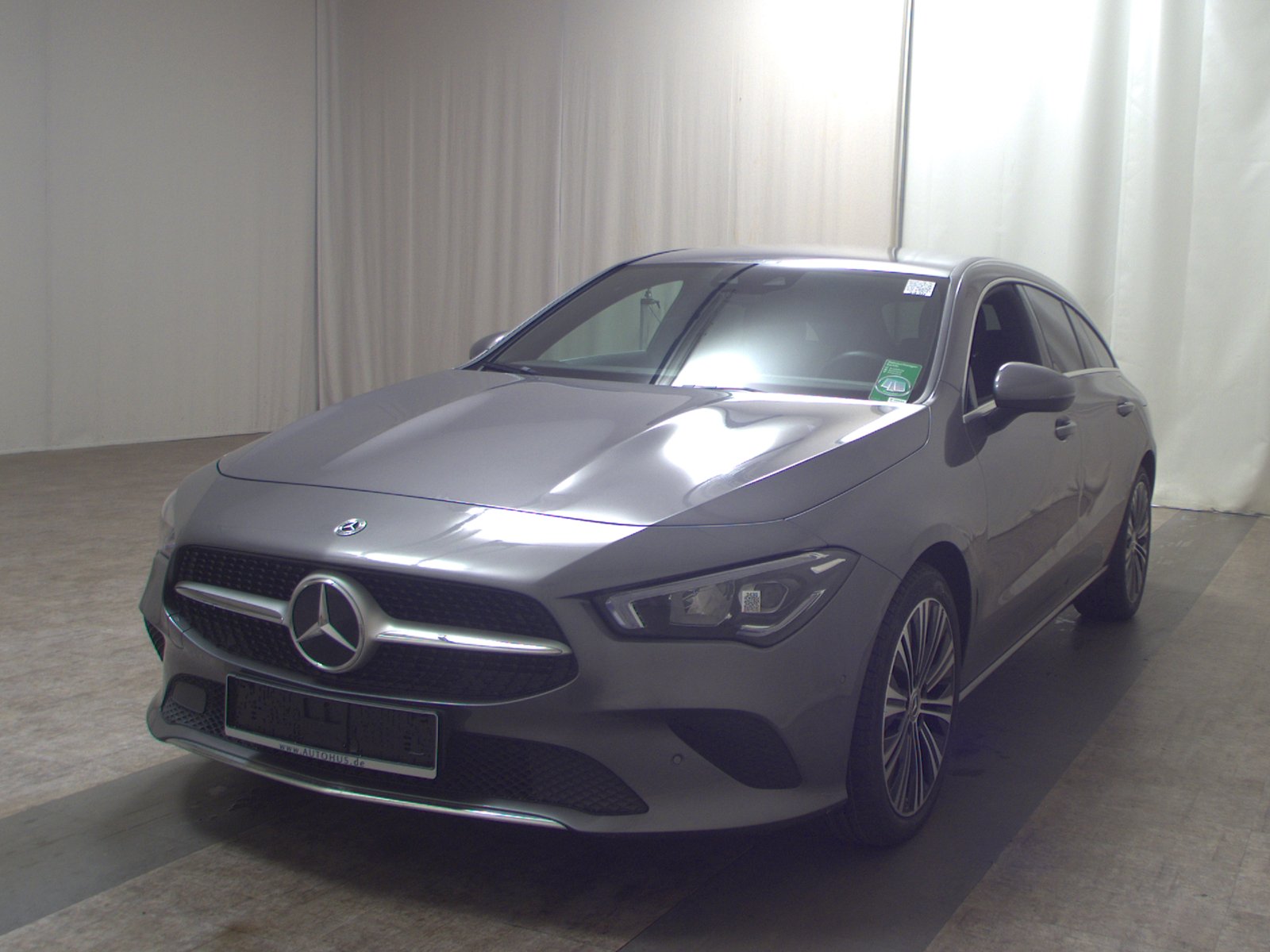 Mercedes-Benz CLA 200 SB Progressive Leder Navi LED AHK Shz 2