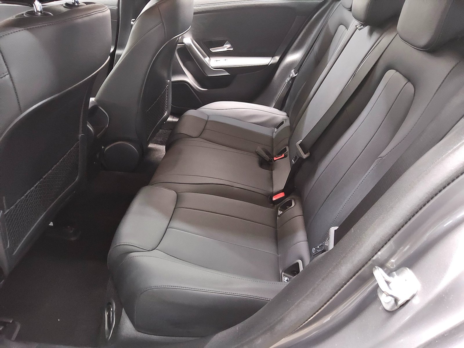 Mercedes-Benz CLA 200 SB Progressive Leder Navi LED AHK Shz 13