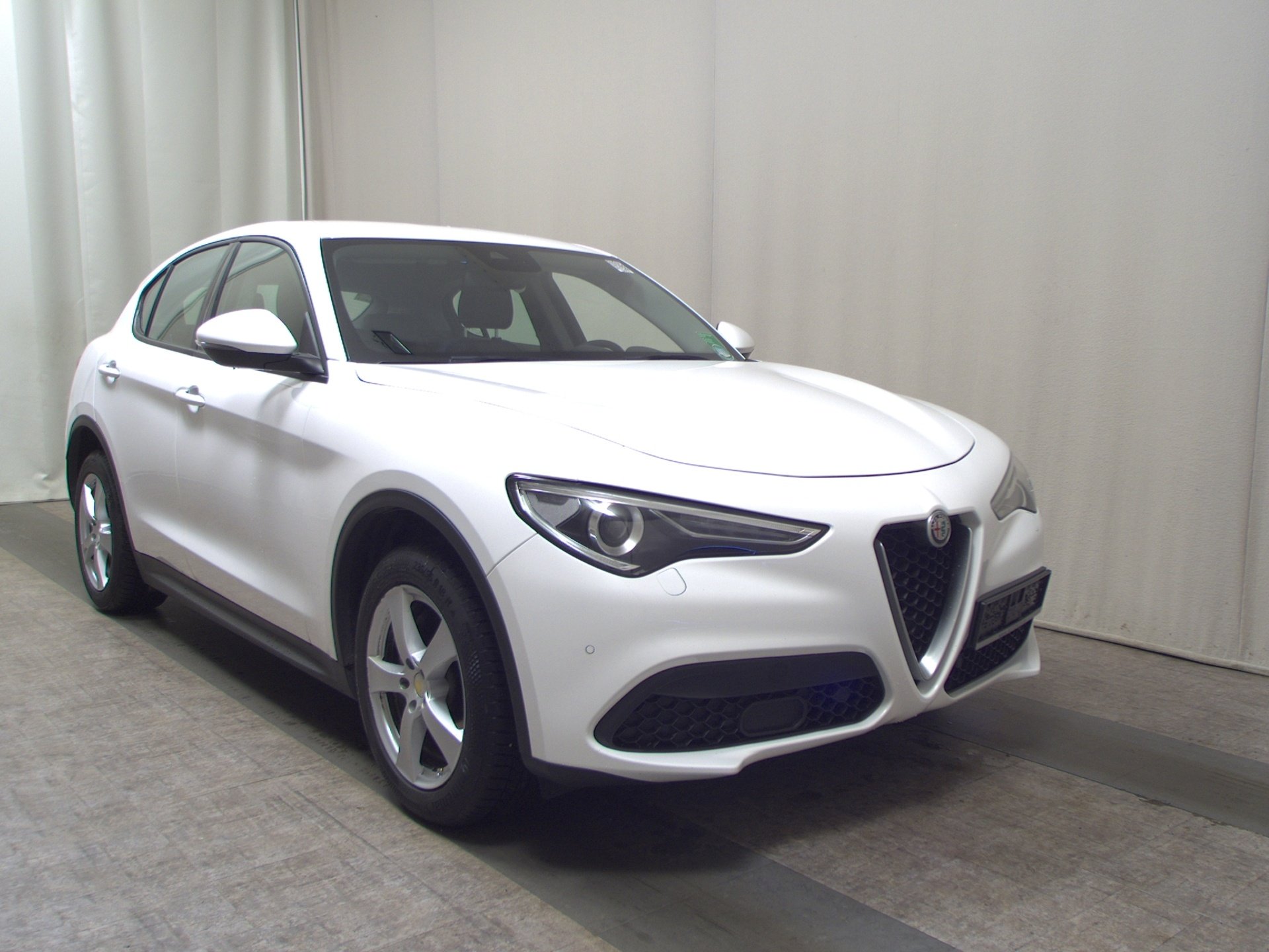 Alfa Romeo Stelvio 2.2 JTDM 3