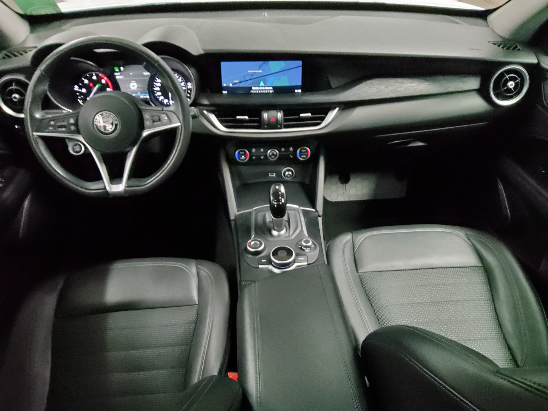 Alfa Romeo Stelvio 2.2 JTDM 5
