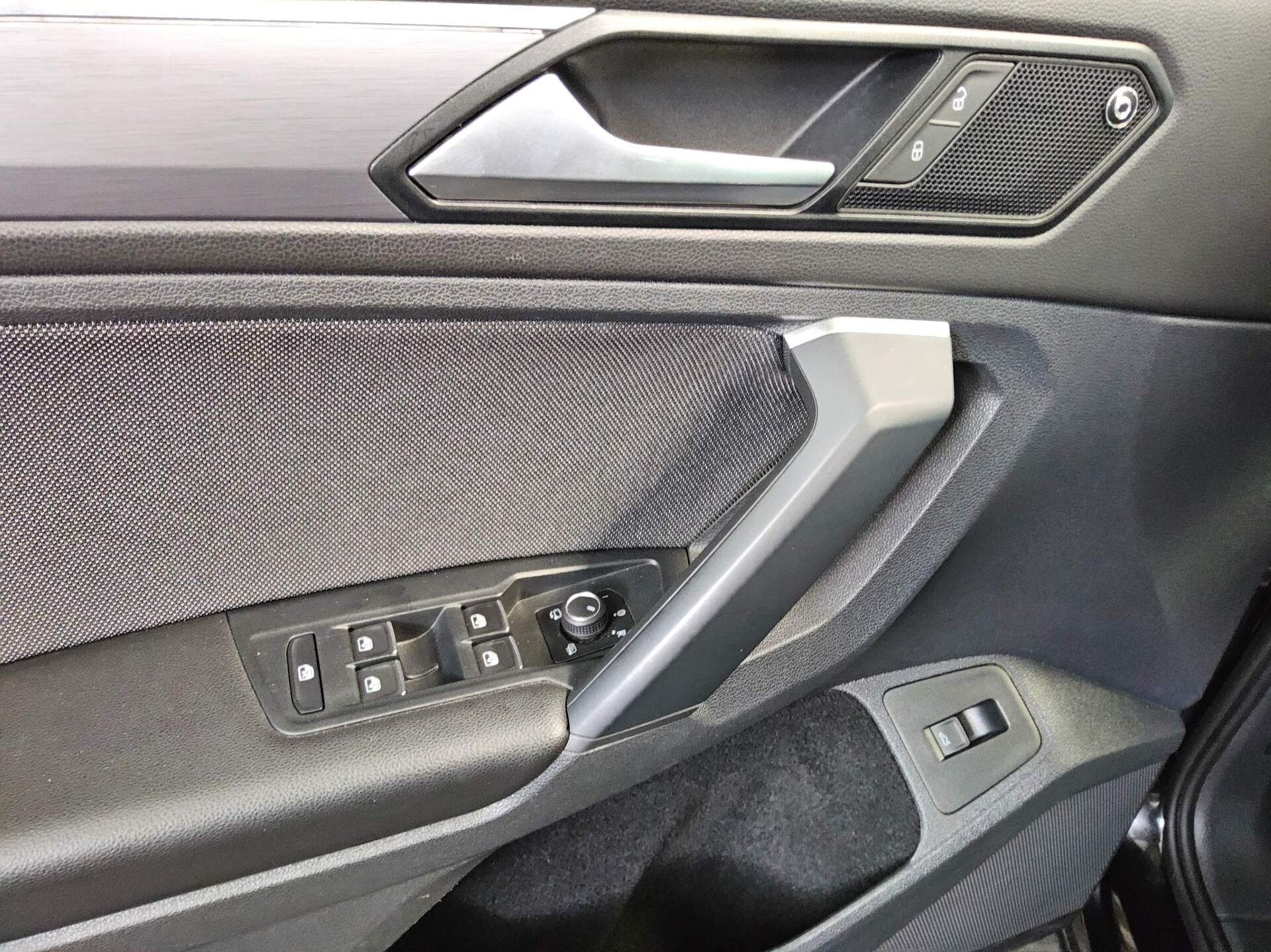 Seat Tarraco 2.0 TDI FR-Line Navi LED vc Beats AHK 10