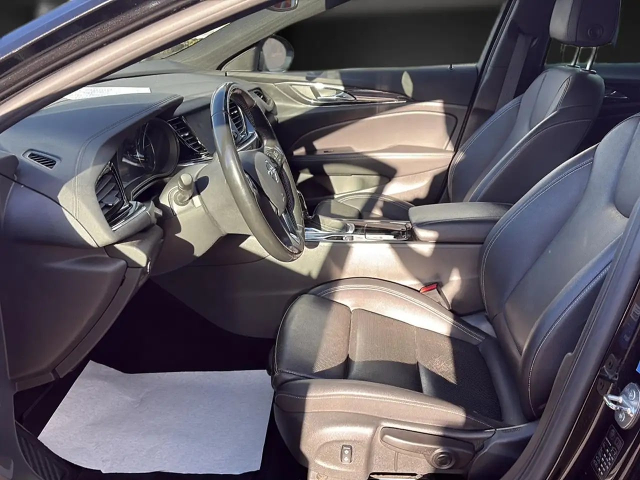 Opel Insignia B Business Elegance 4x4 LederKamera AHK 12