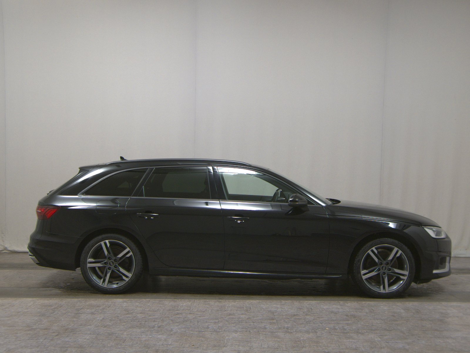 Audi A4 Avant 35 TDI advanced NAVI RFK LED