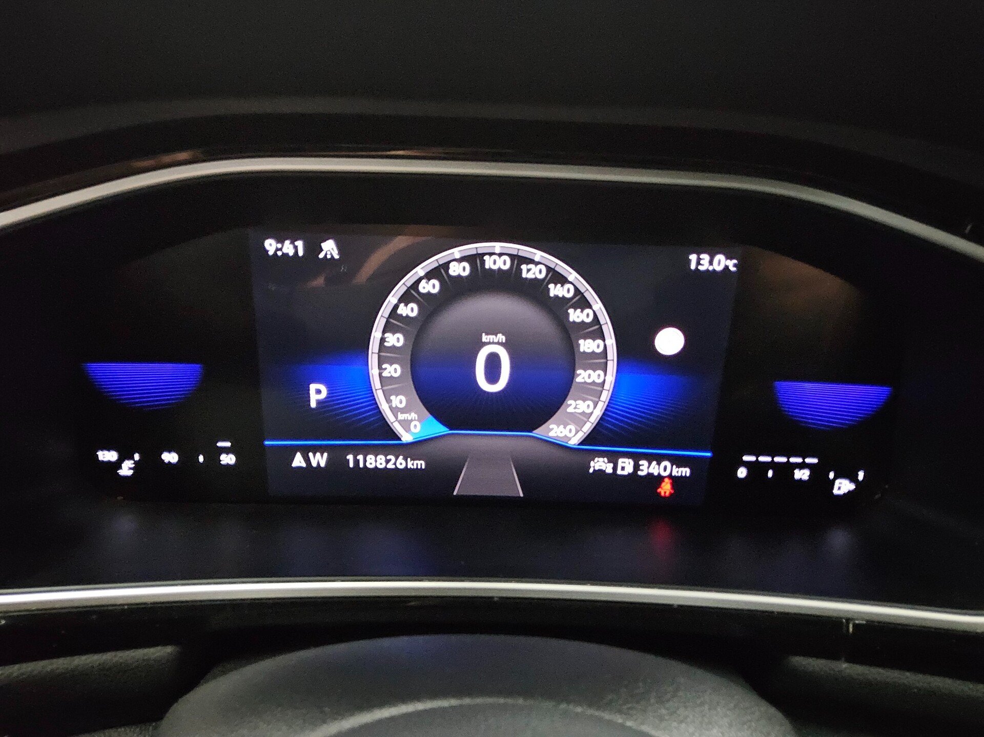 Volkswagen T-Roc 2.0 TSI 4M R-Line Navi Matrix ACC RfK AHK 7