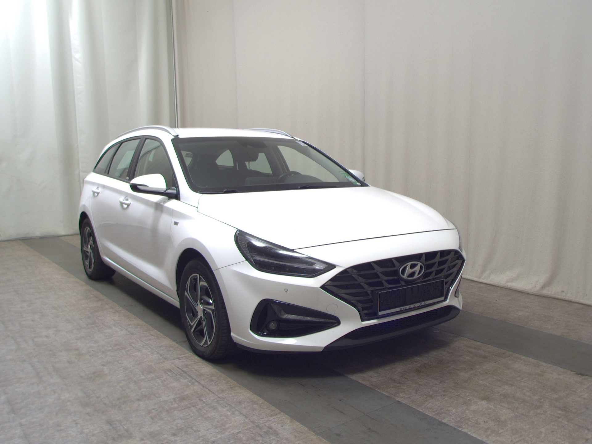 Hyundai i30 1.6 CRDI Trend Navi LED RfK PDC Shz Tempomat 3
