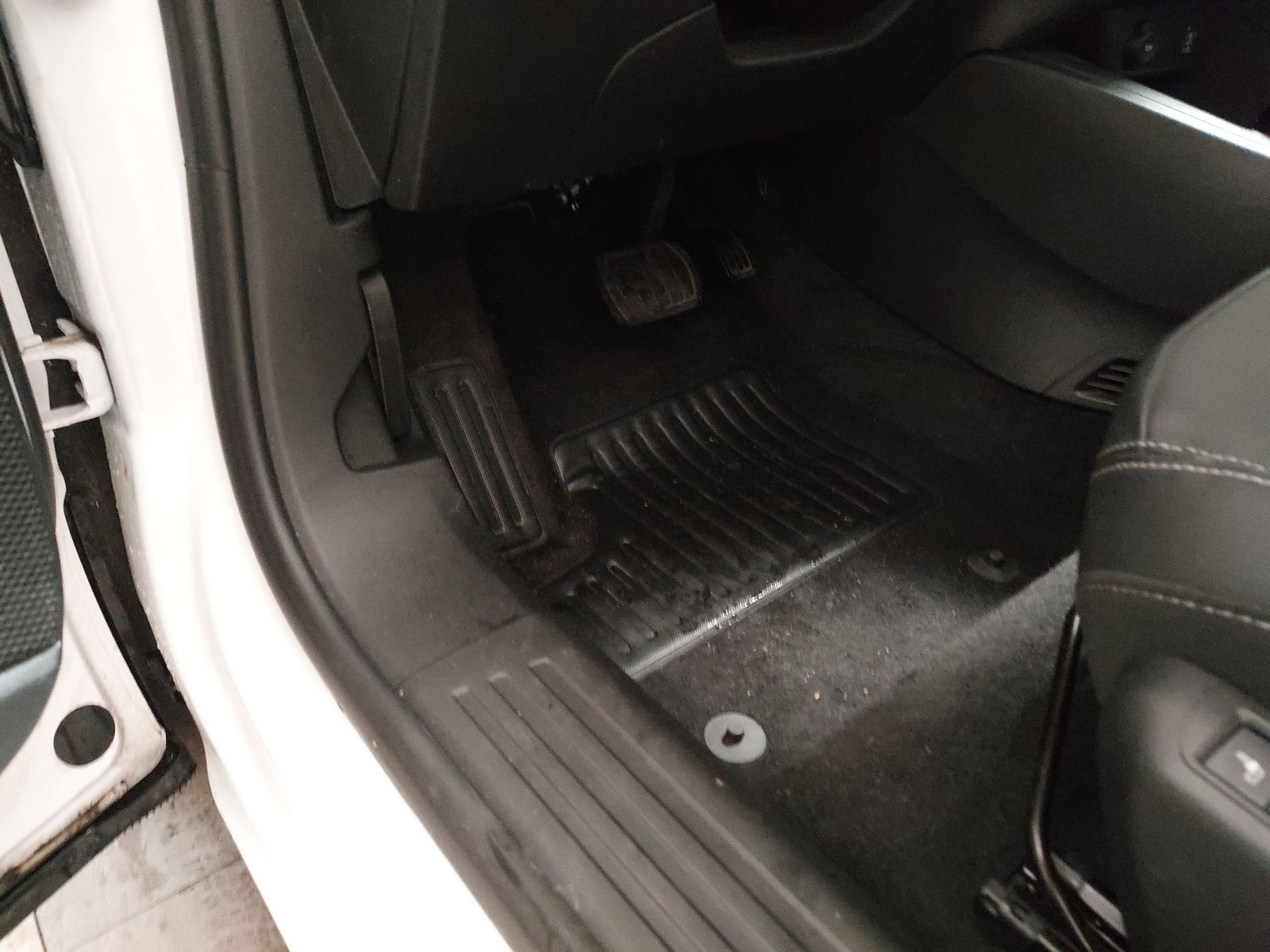 Opel Mokka-e Elegance NAVI CARPLAY ANDROID KLIMAAUT SHZ 7