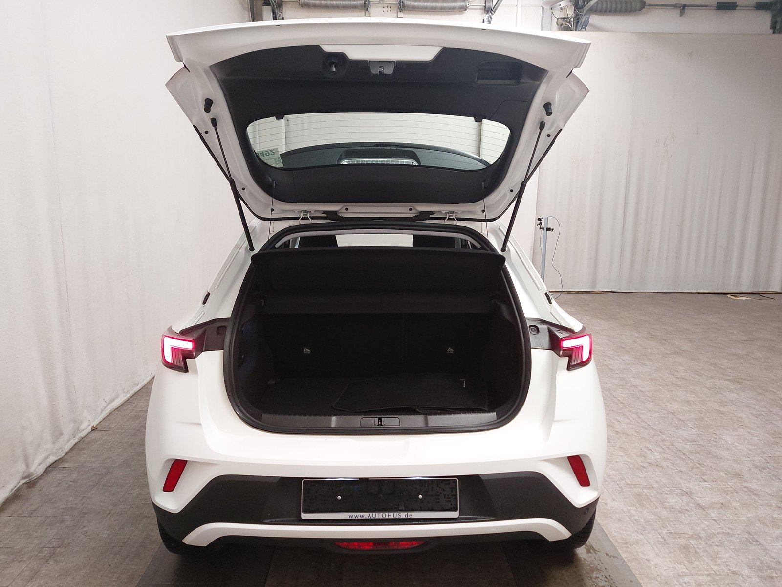 Opel Mokka-e Elegance NAVI CARPLAY ANDROID KLIMAAUT SHZ 15