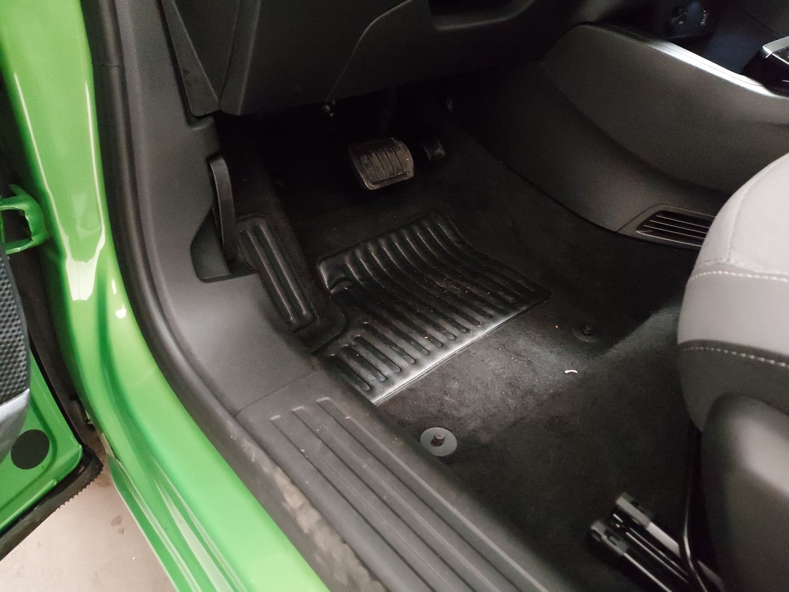 Opel Mokka-e Elegance NAVI CARPLAY ANDROID KLIMAAUT PDC 7