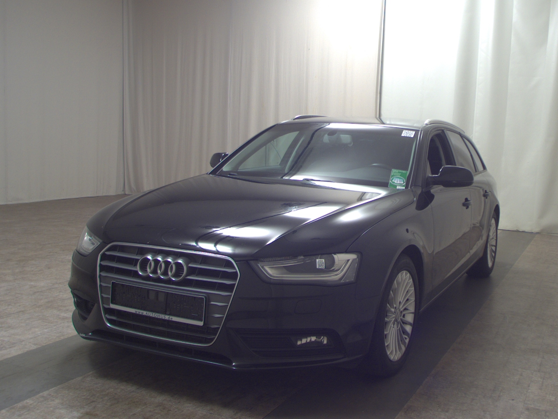 Audi A4 Avant 2.0 TDI Ambition Navi Xenon HU 04/28 2