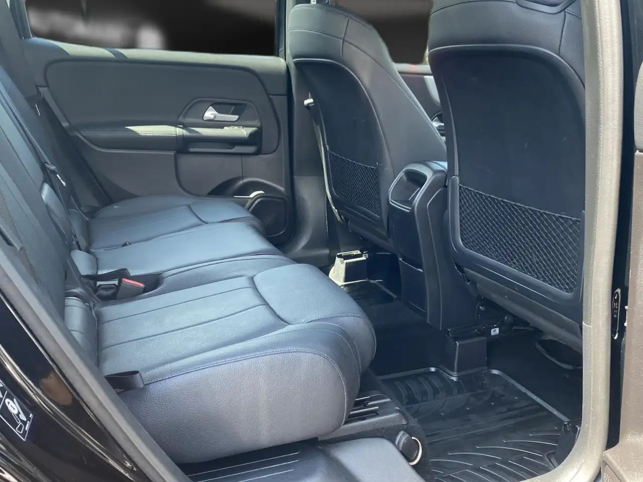 Mercedes-Benz GLB 220 d MBUX*Leder*Navi*AHK*Kamera*Lenkradheiz 12