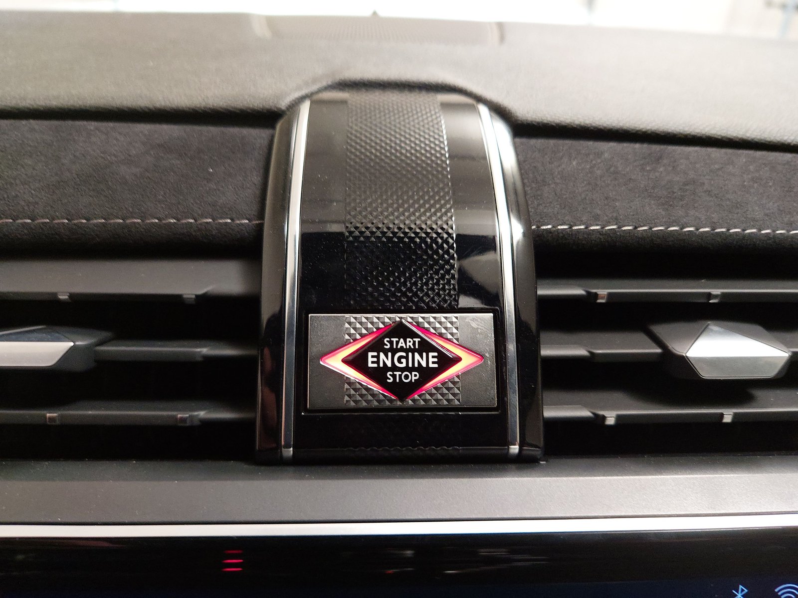 DS DS7 1.5 BlueHDI Performance Line LED 16