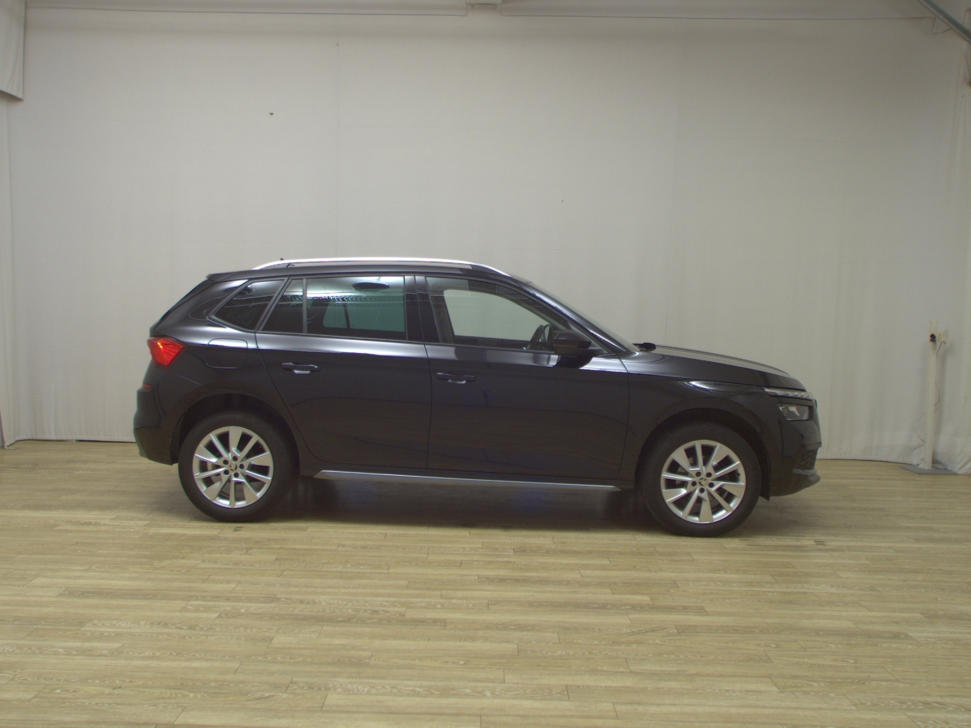 Skoda Kamiq 1.0 TSI Style Navi LED Virtual PDC SHZ