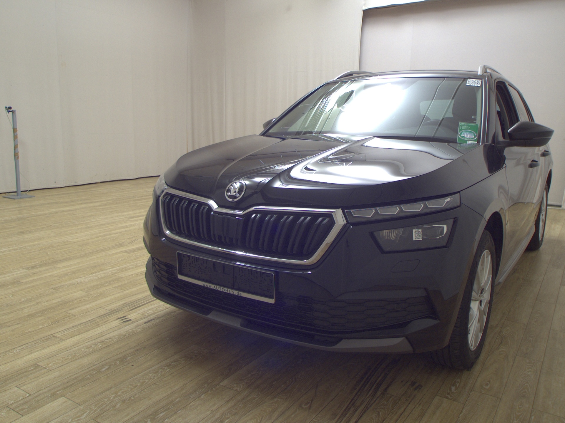 Skoda Kamiq 1.0 TSI Style Navi LED Virtual PDC SHZ 2