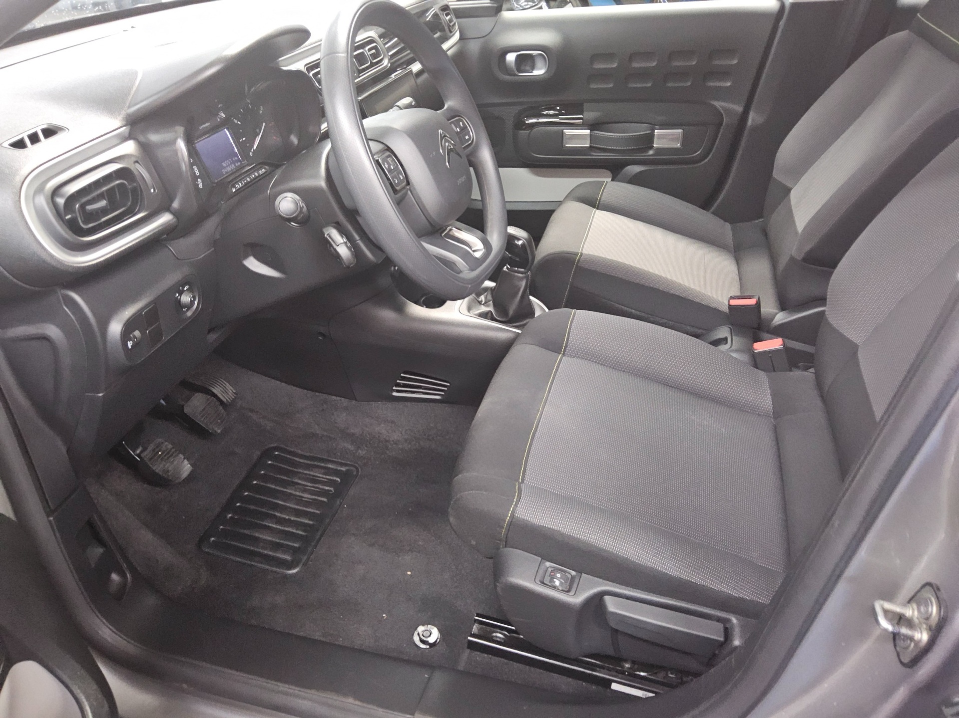 Citroën C3 1.2 PureTech LED SHZ RfK 8