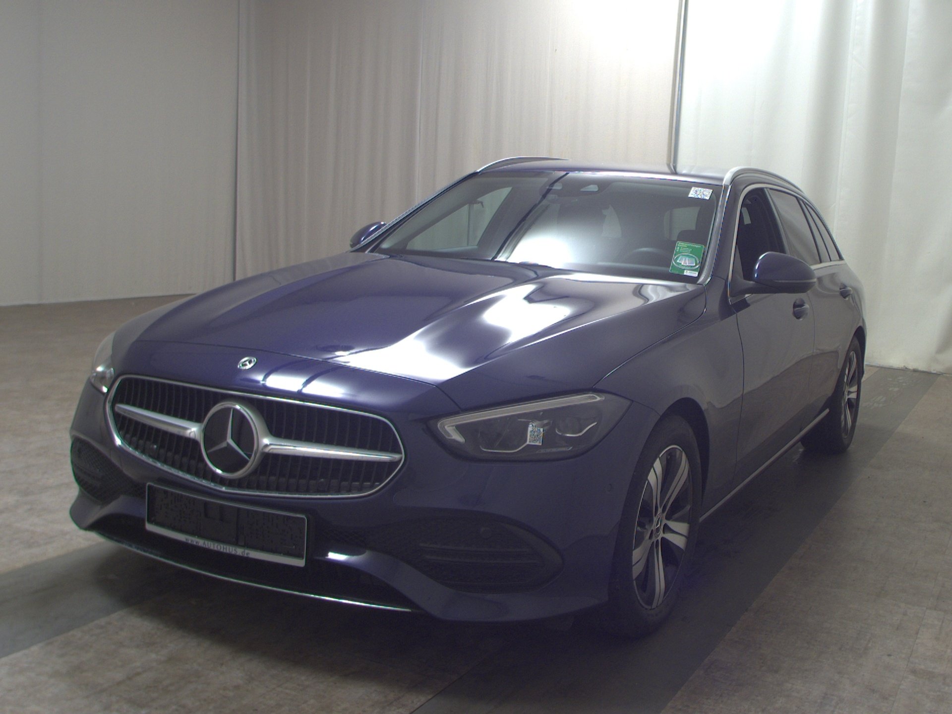 Mercedes-Benz C 220 T d Avantgarde Navi LED Shz el:Heck AHK PDC 2