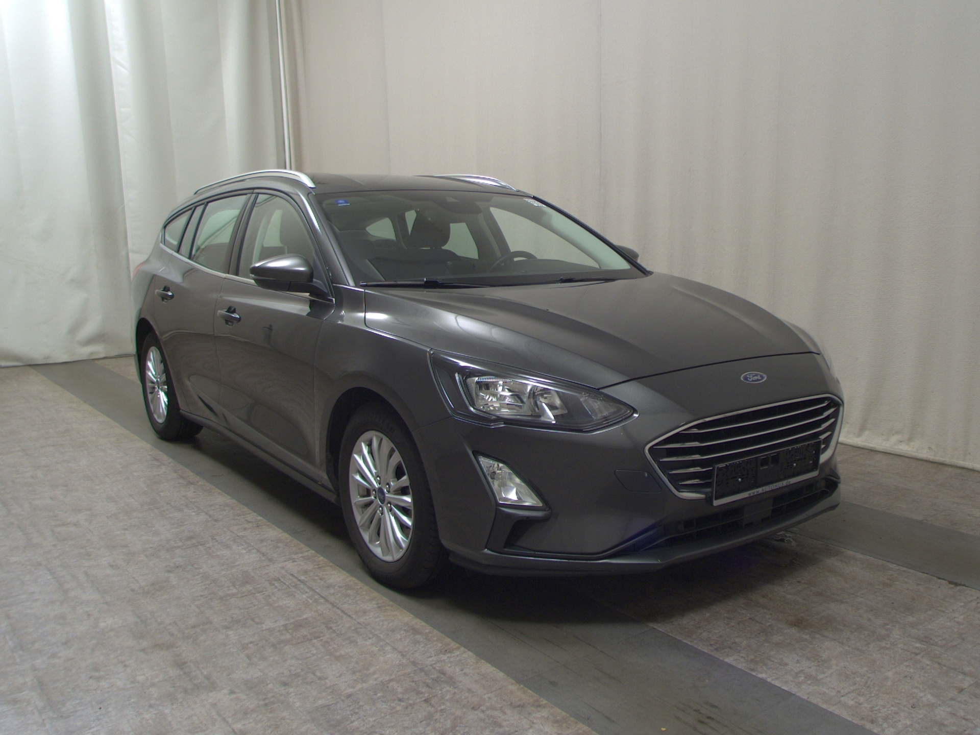 Ford Focus Turnier 1.5 EB Titanium NAVI SHZ PDC LED ACC 3